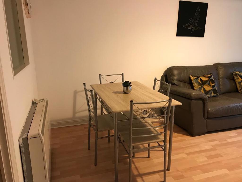 Apex Wallace St Apartment Глазгоу Екстериор снимка