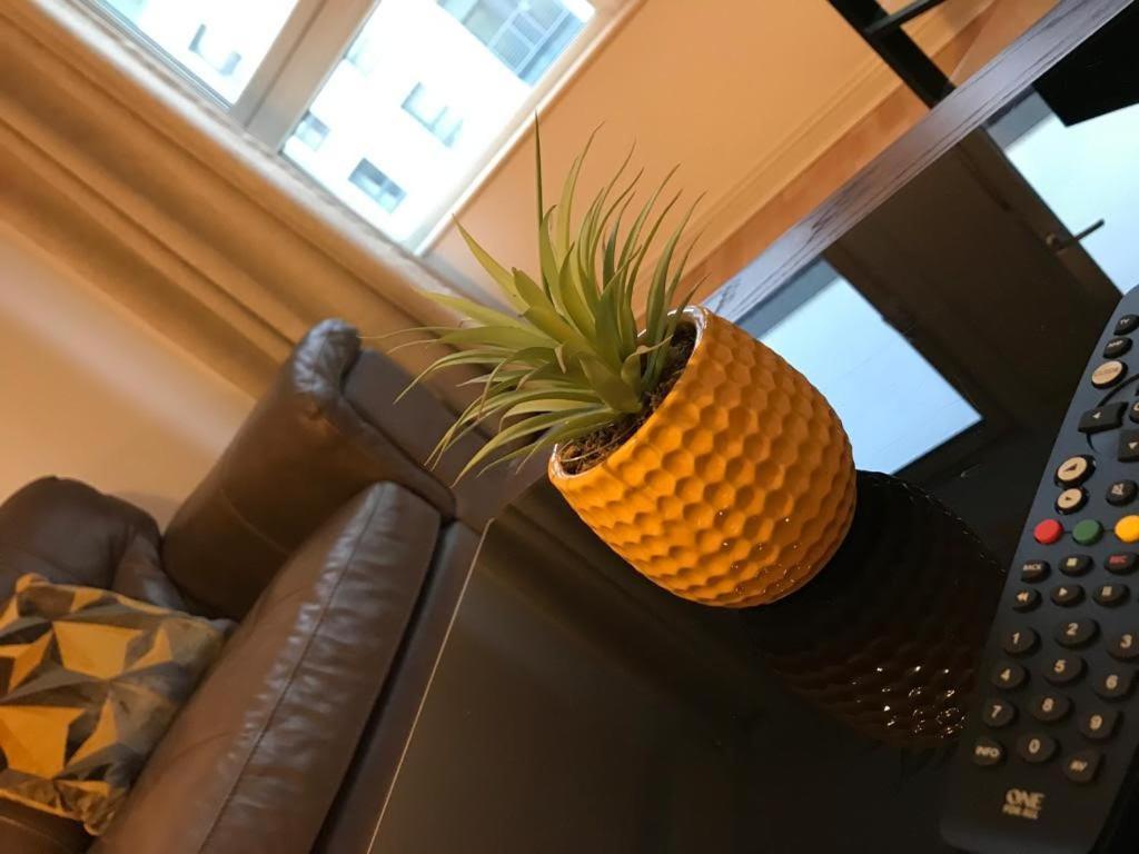 Apex Wallace St Apartment Глазгоу Екстериор снимка