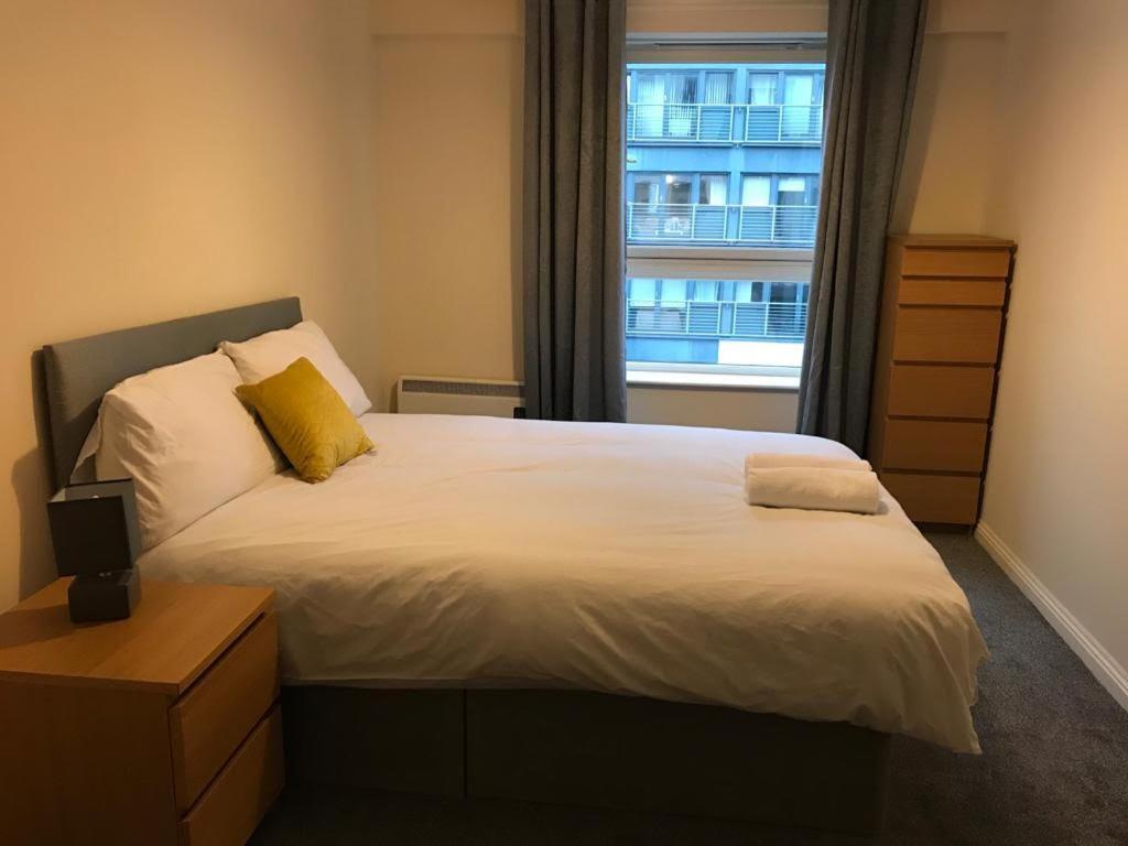 Apex Wallace St Apartment Глазгоу Екстериор снимка